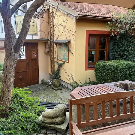 Postel Хостел Чески-Крумлов