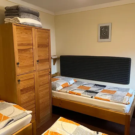 Postel Чески-Крумлов