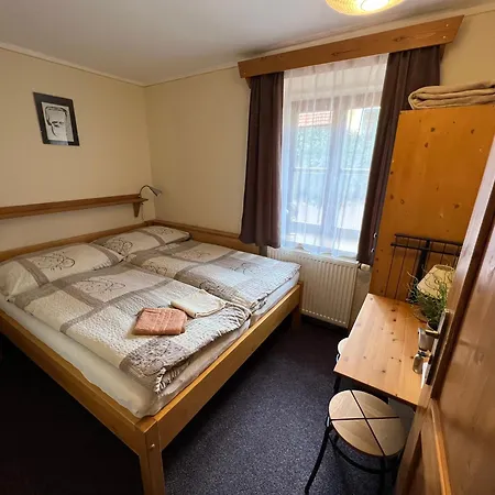 Postel * Чески-Крумлов